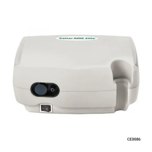 Een compacte, witte Salter Aire Elite vernevelaar met een zwarte aan/uit-schakelaar en bedieningsknop aan de voorkant.